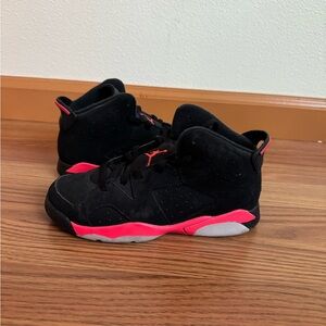 Air Jordan Retro 6 Infrared kids size 3Y
